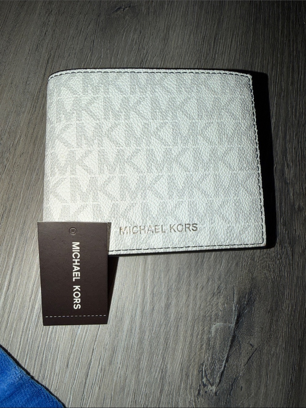 NWT Michael Kors White Logo Bifold  Wallet with Gold Logo